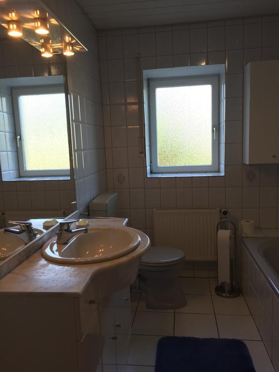 4-Zimmer Apartment Auf Resthof Halver Exterior foto